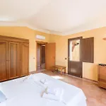 Classical Res Baia Delle Palme Prem Bilo 4 Person Apartment