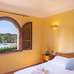 Apartment Classical Res Baia Delle Palme Prem Bilo 4 Person