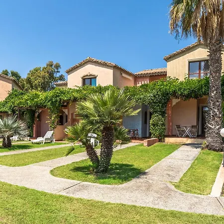 Apartment Classical Res Baia Delle Palme Prem Bilo 4 Person Santa Margherita di Pula