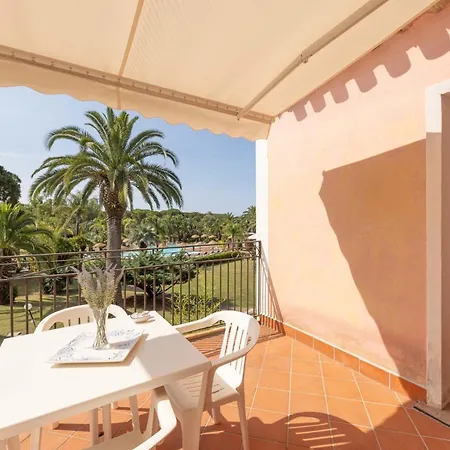 Classical Res Baia Delle Palme Prem Bilo 4 Person Lägenhet Santa Margherita di Pula