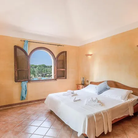 Classical Res Baia Delle Palme Prem Bilo 4 Person Santa Margherita di Pula