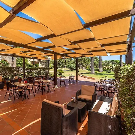 Classical Res Baia Delle Palme Prem Bilo 4 Person Apartment *