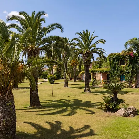 Classical Res Baia Delle Palme Prem Bilo 4 Person Santa Margherita di Pula